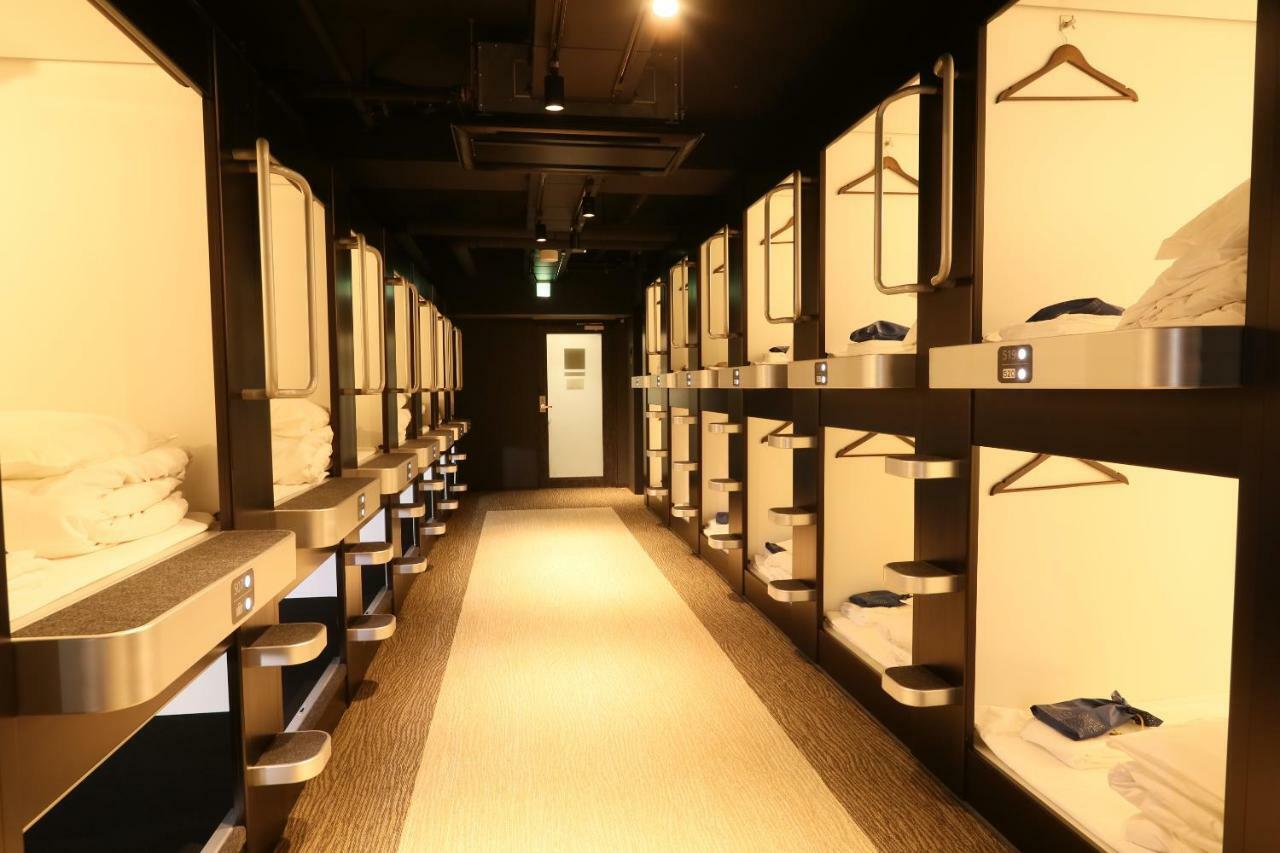 Business Capsule Hotel Lightning Hotel Asakusa Tokyo Esterno foto