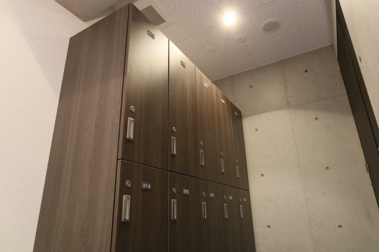 Business Capsule Hotel Lightning Hotel Asakusa Tokyo Esterno foto