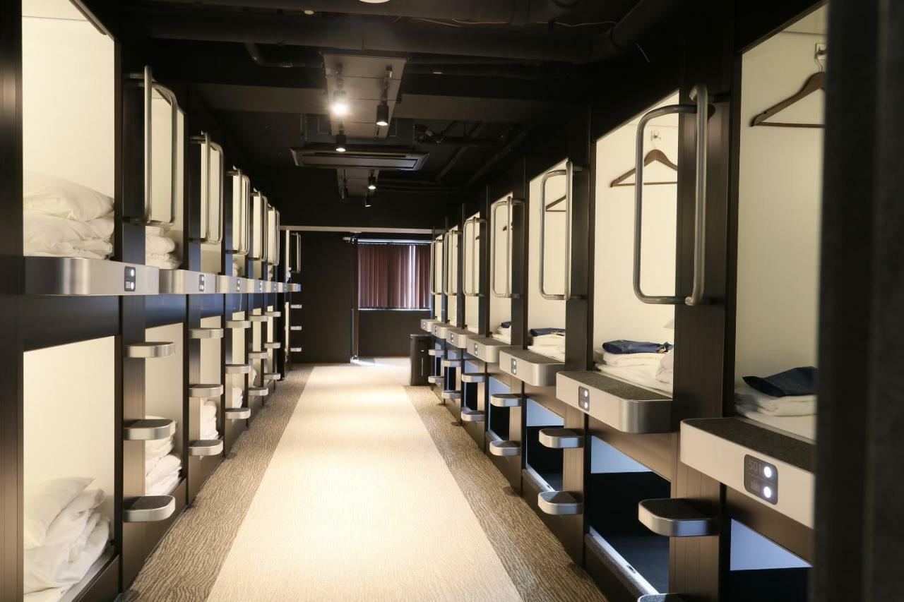 Business Capsule Hotel Lightning Hotel Asakusa Tokyo Esterno foto